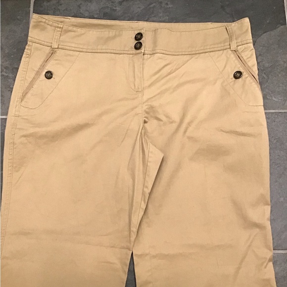 NY & CO Wide Leg Flare Stretch Cotton Tan Khaki Pant SZ 18P - Picture 4 of 14